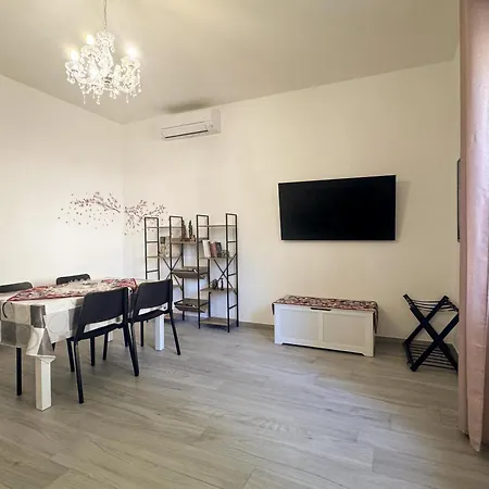 Apartamento Per 4 Persone A Garbatella - My Garba