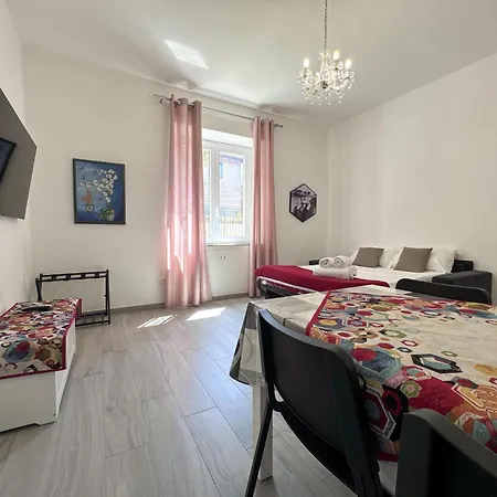 Apartamento Per 4 Persone A Garbatella - My Garba *