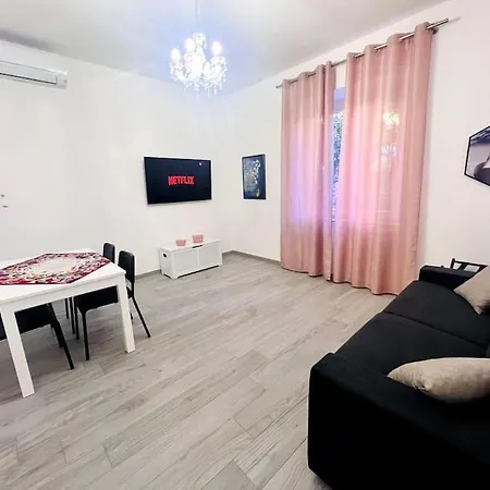 Apartment Per 4 Persone A Garbatella - My Garba *